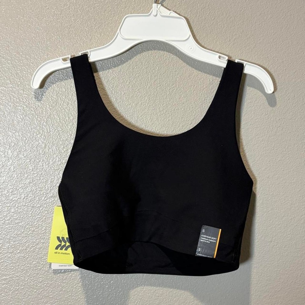 Black All In Motion Everyday Soft sports bra in size S
